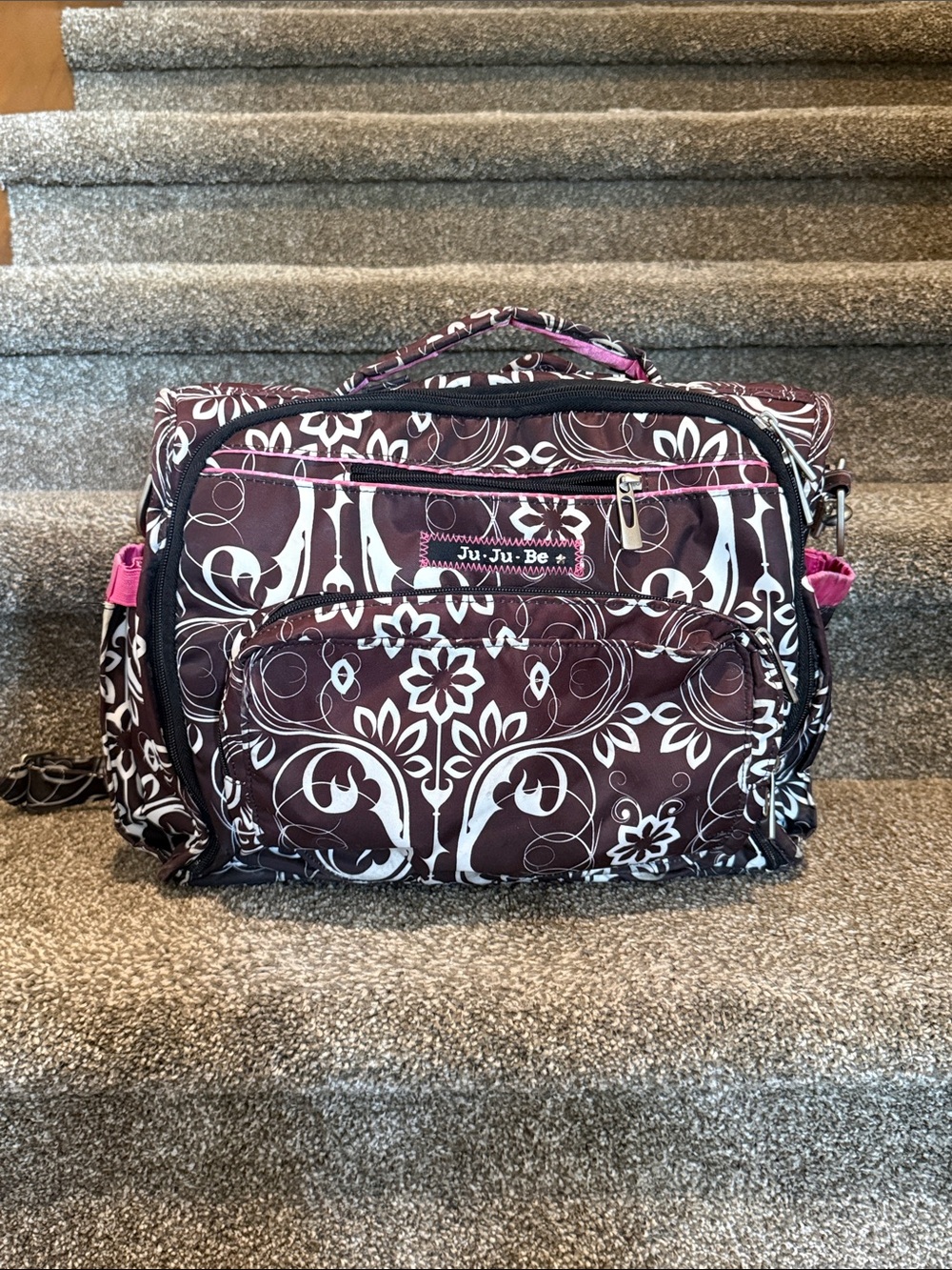 Ju-Ju-Be brown & White Floral Convertible Baby Bag